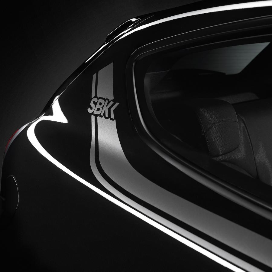 Детали экстерьера Alfa Romeo MiTo SBK Limited Edition (955) 2013 года  (фото 2 из 12)